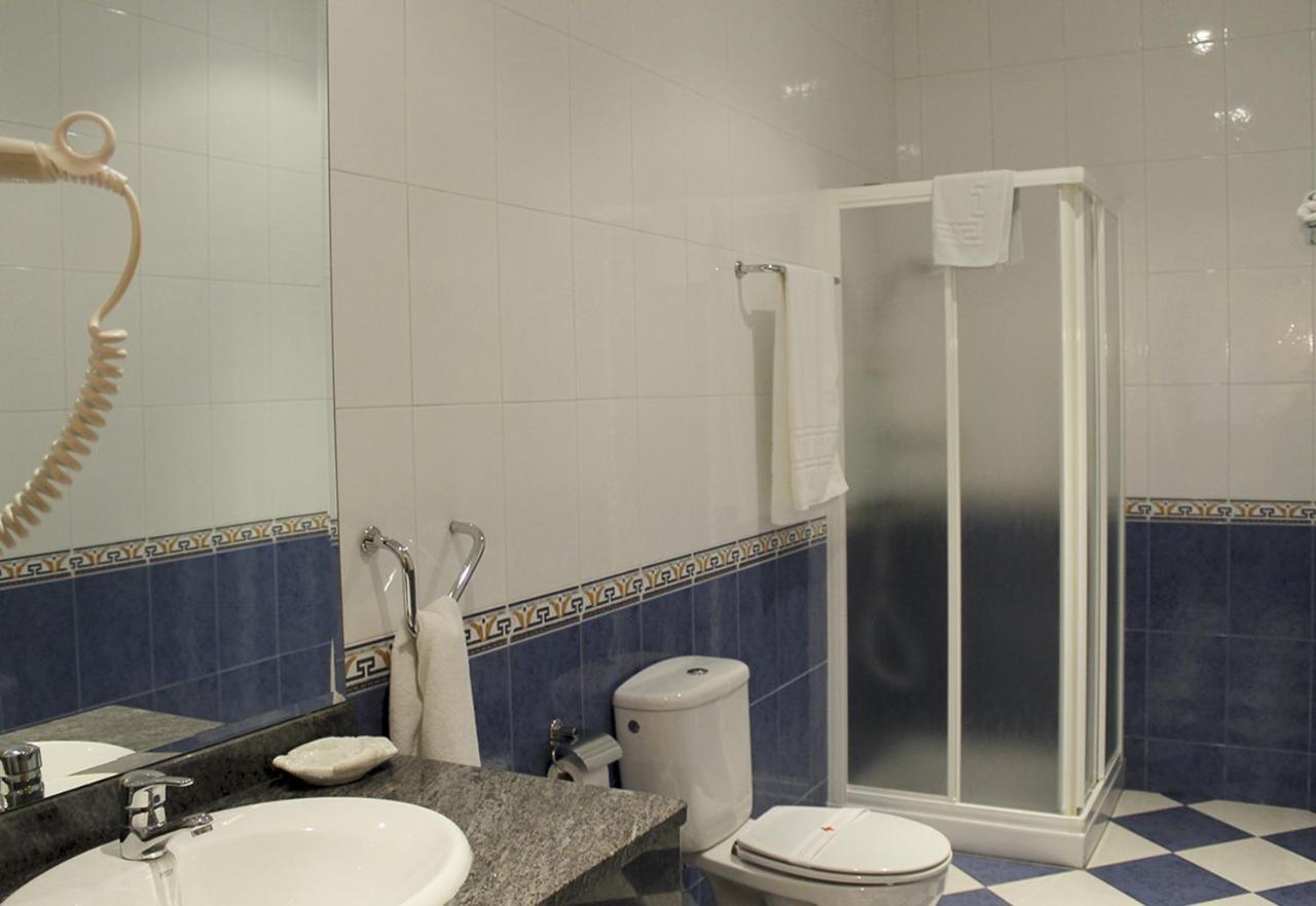 Apartamentos Monasterio San Martín de Castañeda Buitenkant foto
