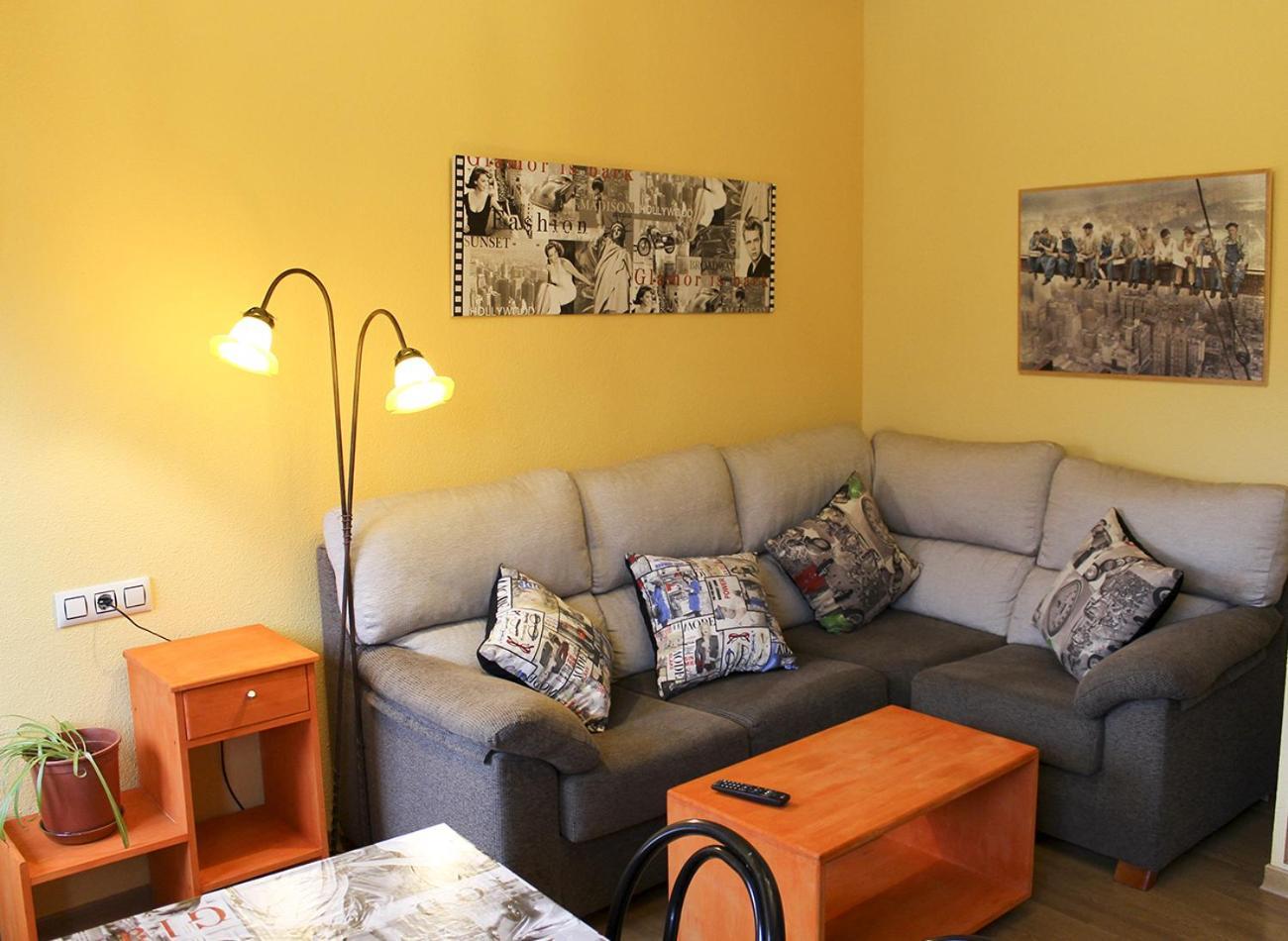 Apartamentos Monasterio San Martín de Castañeda Buitenkant foto