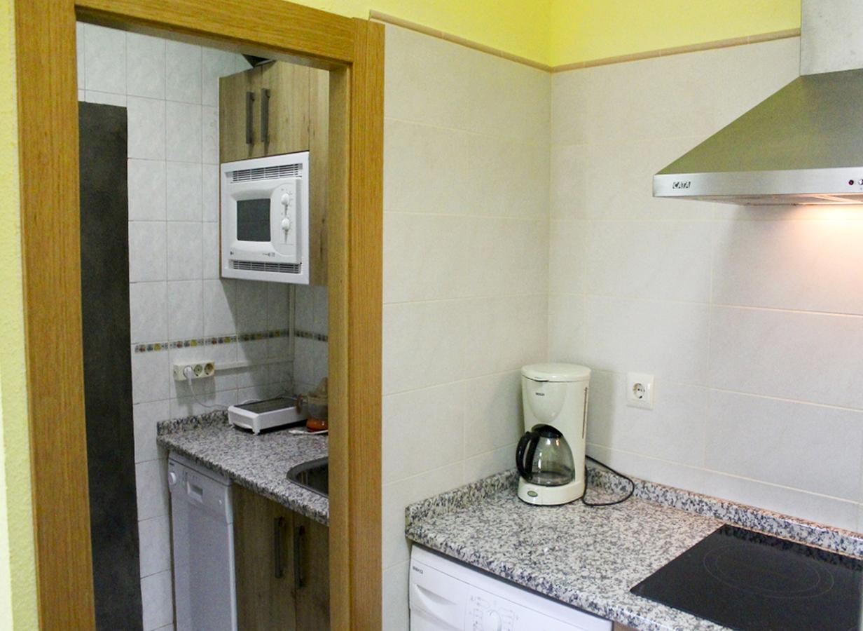 Apartamentos Monasterio San Martín de Castañeda Buitenkant foto